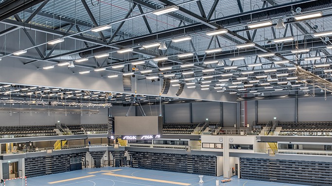 坦帕湾光芒队通过极速跑垒战术，2025 赛季内野安打率全盟第一